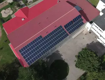 Napelem rendszer referenciáink drón videón